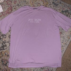 Oversized casual tee